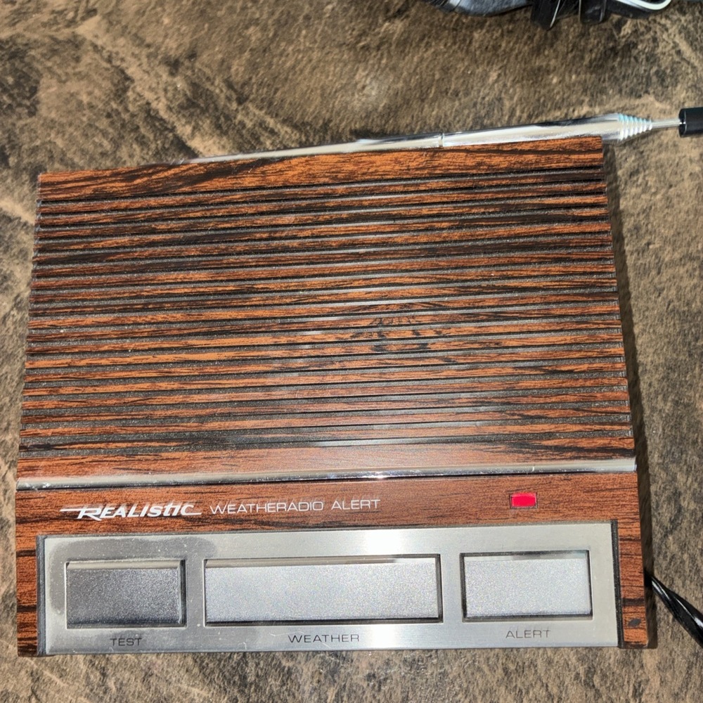 Vintage Realistic Weatheradio Weather Alert Radio Model 12-140 Faux Wood Works